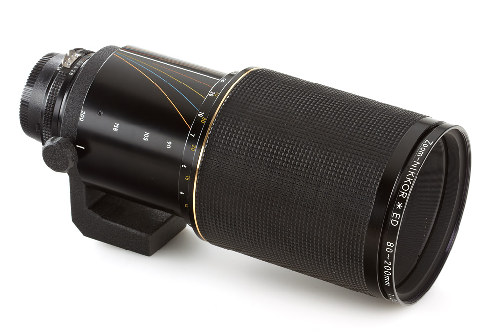 Nikon Zoom-Nikkor 2,8/80-200 ED