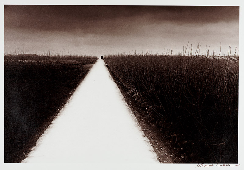 Shoji Ueda (1913–2000), ›Winter‹ (from the series ›Children the Year Around‹)